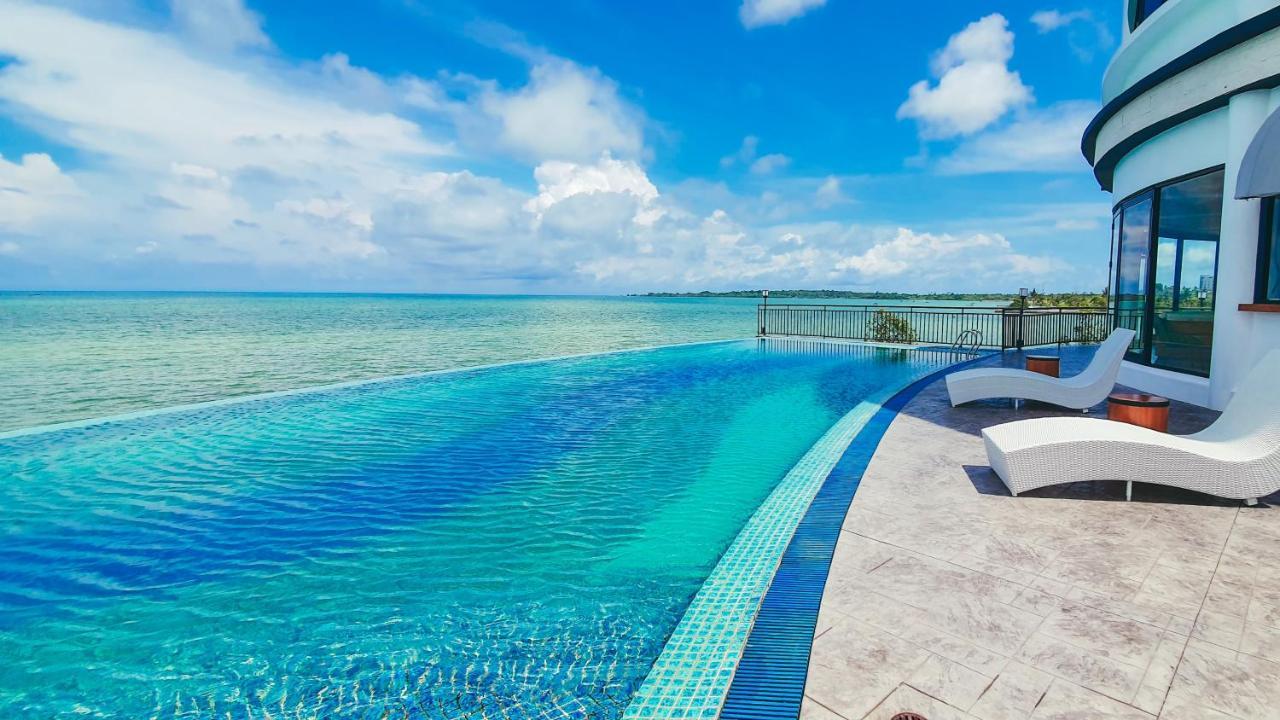 BW Suite Belitung Tanjung Pandan Ngoại thất bức ảnh