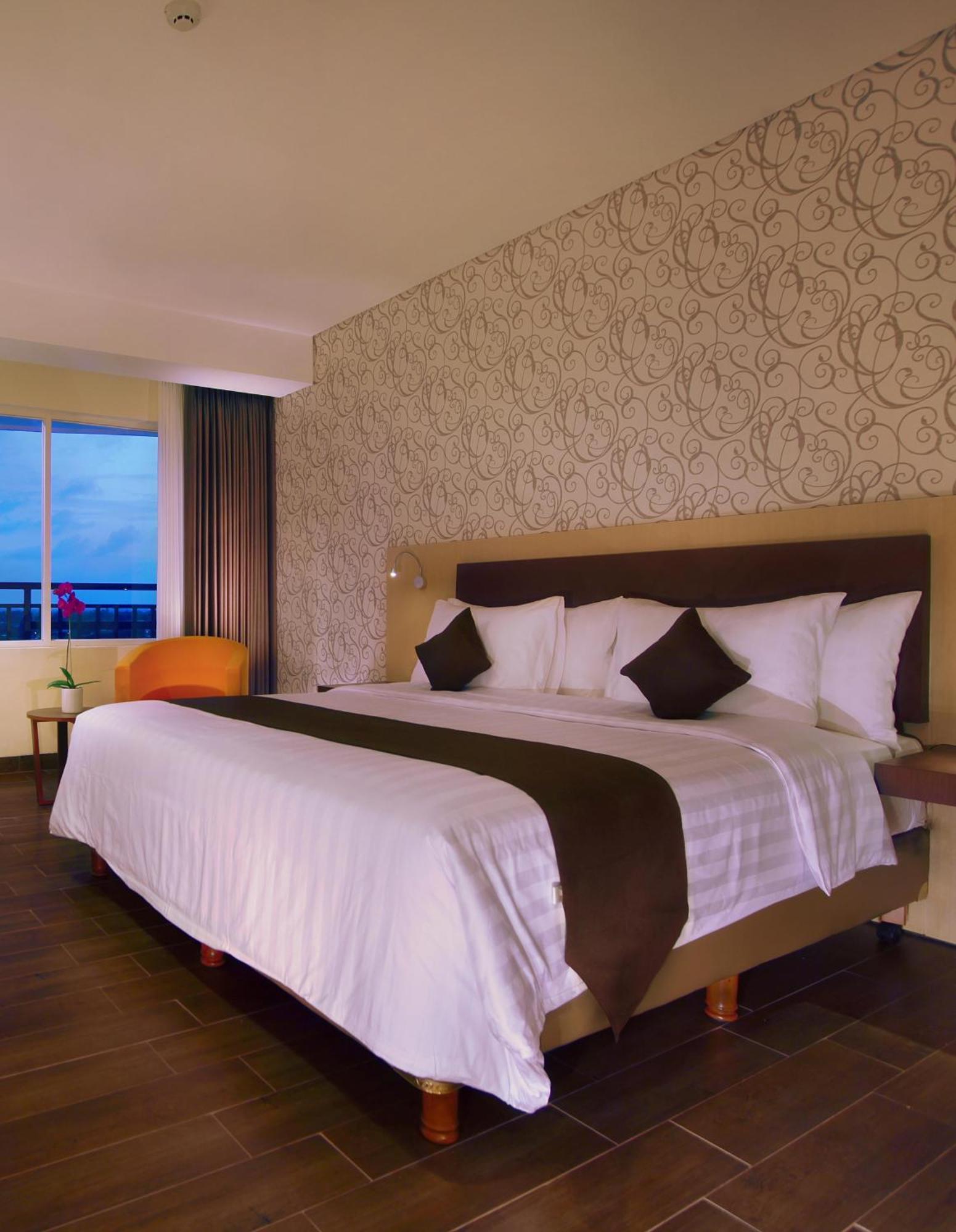 BW Suite Belitung Tanjung Pandan Phòng bức ảnh